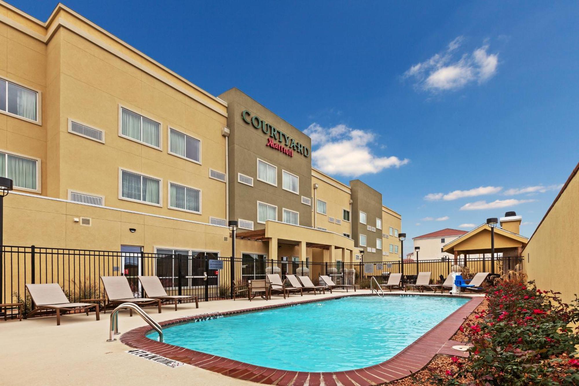 Hotel Courtyard By Marriott Odessa Zewnętrze zdjęcie